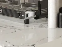 Кварцевый агломерат Calacatta Star